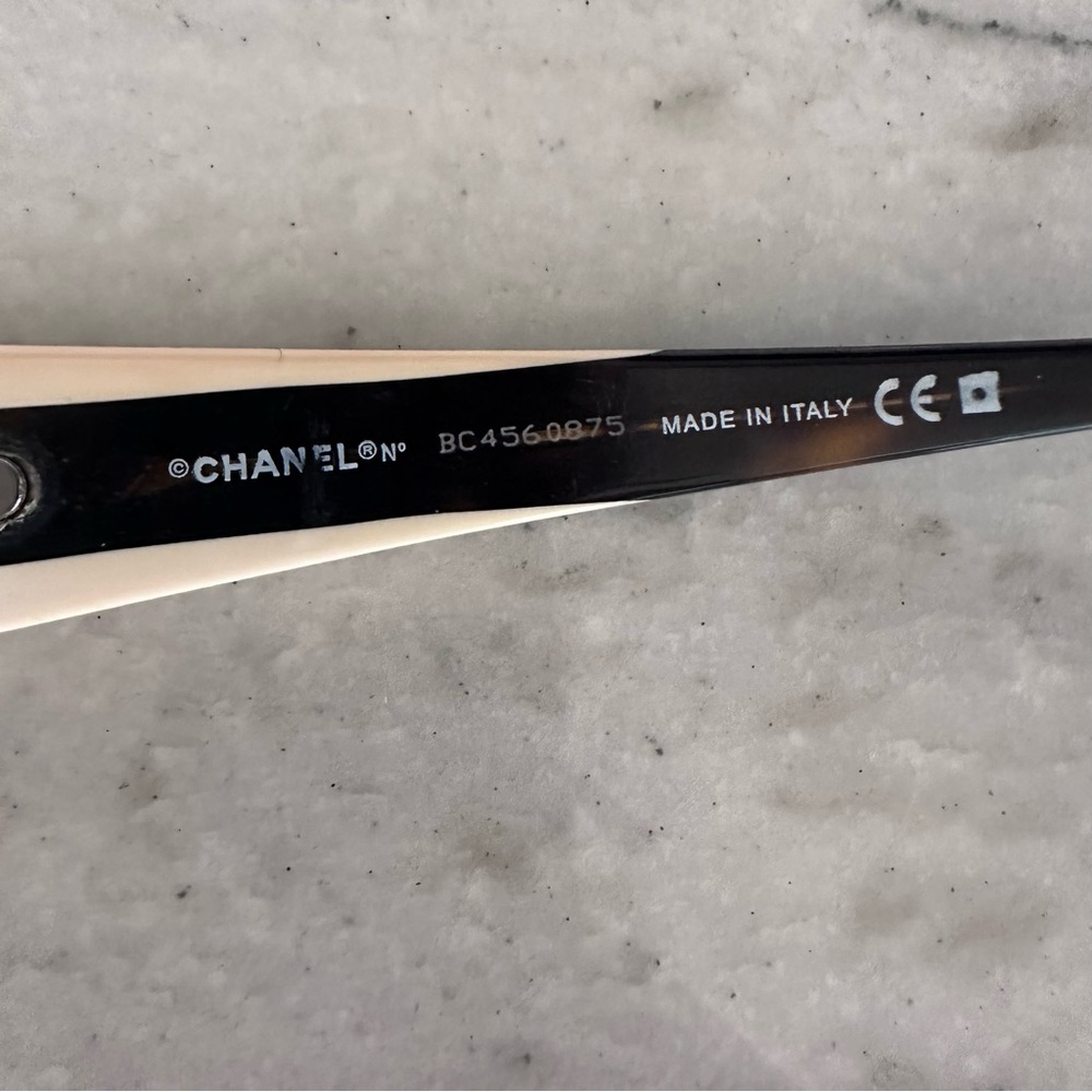 Chanel Brown Rectangular Glasses With Iconic Logo - image 2